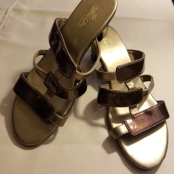 Sbicca slip on brown and gold heels - Picture 8 of 9